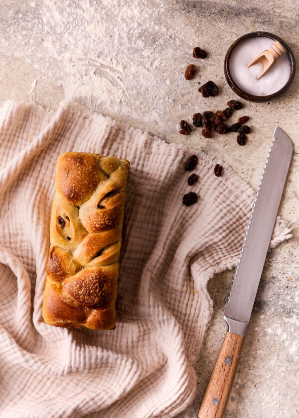 brioche aux raisins